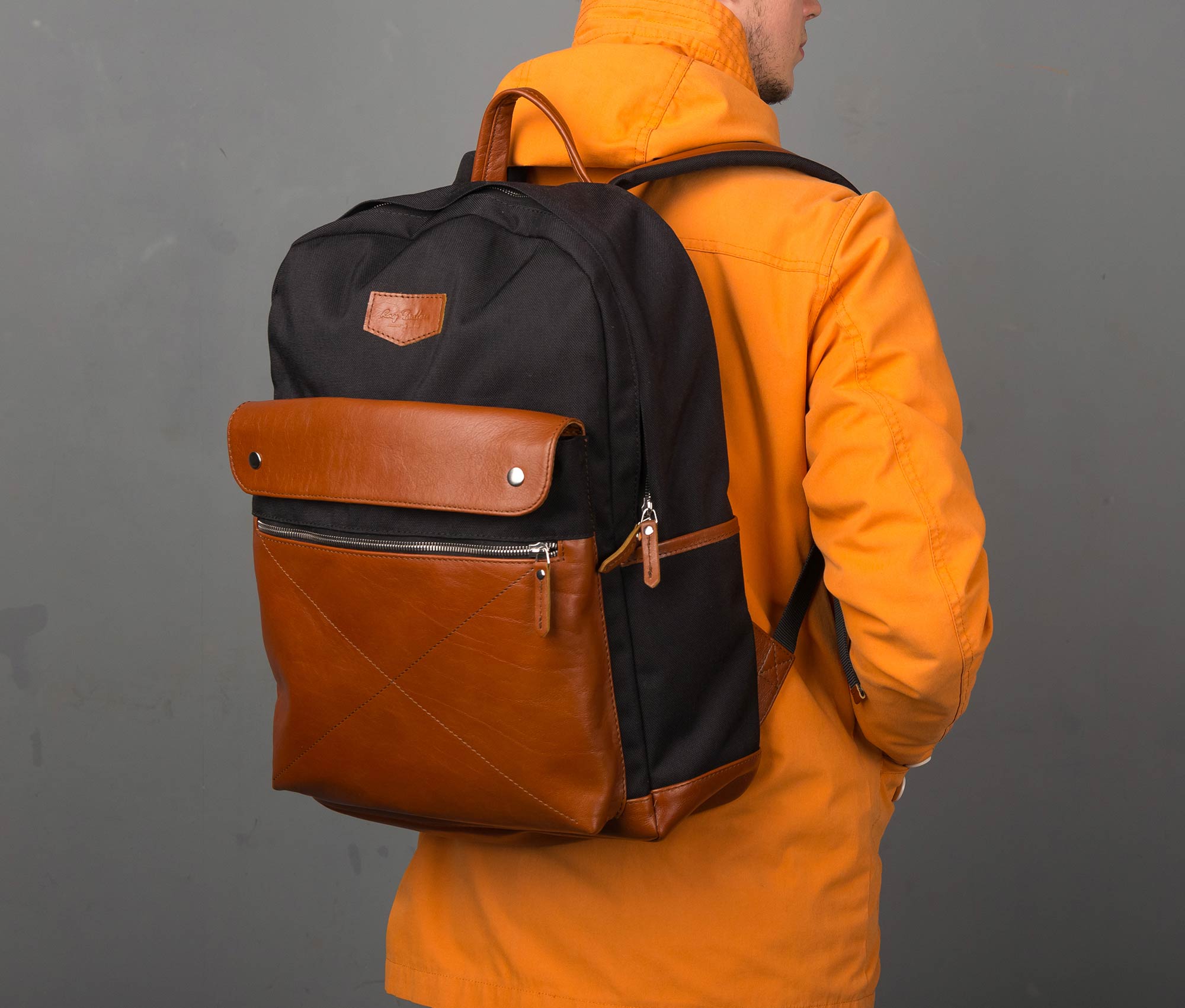 bergen1_1black1_tabac_5.jpg