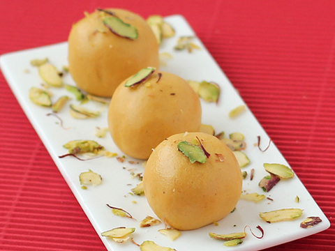 https://static12.insales.ru/images/products/1/1123/13067363/besan_ladoo.jpg