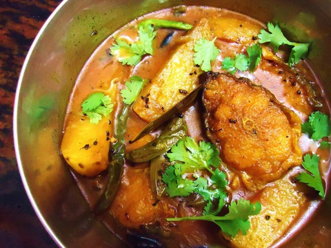 https://static12.insales.ru/images/products/1/2619/16902715/fish_curry_0.jpg