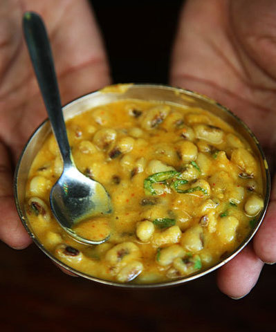 https://static12.insales.ru/images/products/1/2659/29649507/beans_curry.jpg