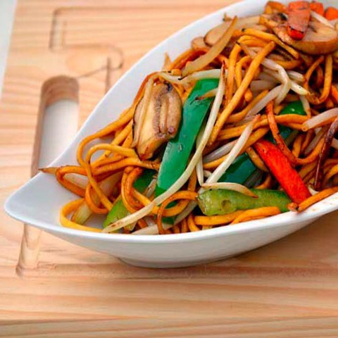 https://static12.insales.ru/images/products/1/2731/35408555/vegetable_chow_mein.jpg