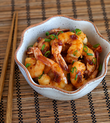https://static12.insales.ru/images/products/1/2969/10341273/Shrimps_in_garlic_sause.jpg