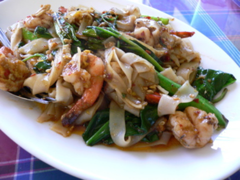 https://static12.insales.ru/images/products/1/3384/21876024/drunken_noodles_with_shrimps.jpg