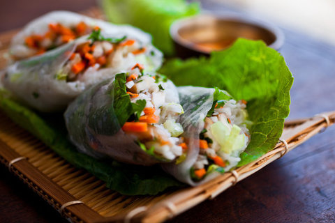 https://static12.insales.ru/images/products/1/4211/15356019/summerrolls_last.jpg