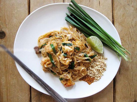 https://static12.insales.ru/images/products/1/4834/27603682/padthai.jpg