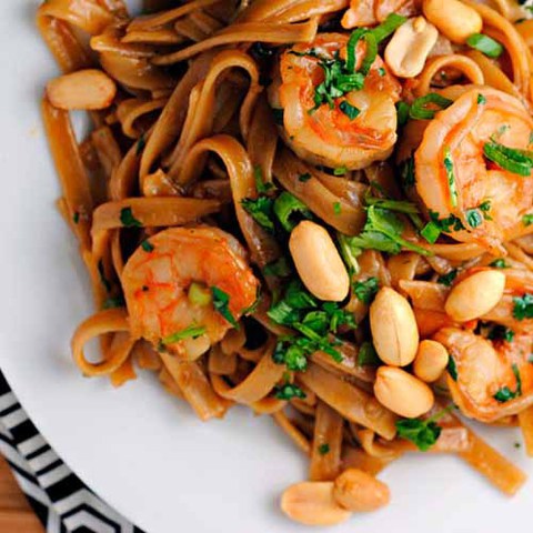 https://static12.insales.ru/images/products/1/5849/38115033/hot_thai_noodles.jpg