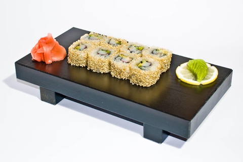 https://static12.insales.ru/images/products/1/6279/9689223/0552013001333825754_california_sesame_maki.jpg
