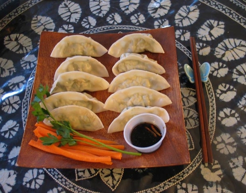 https://static12.insales.ru/images/products/1/6406/9689350/0056866001339003983_jiaozi.jpg