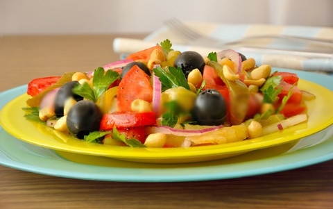 https://static12.insales.ru/images/products/1/6419/9689363/0431068001339252664_chili_nuts_salad.jpg