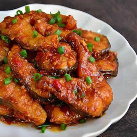 https://static12.insales.ru/images/products/1/6437/40941861/stir-fried_fish_tom_yum_sauce.jpg