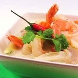 Тайский кокосовый суп том кха с креветками