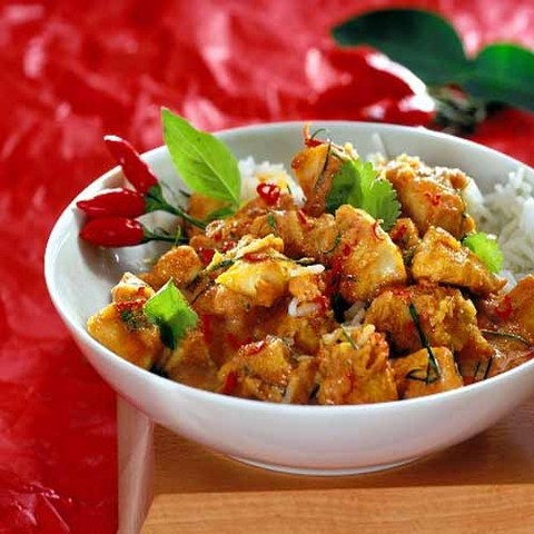 https://static12.insales.ru/images/products/1/741/31630053/thai_holy_basil_chicken.jpg